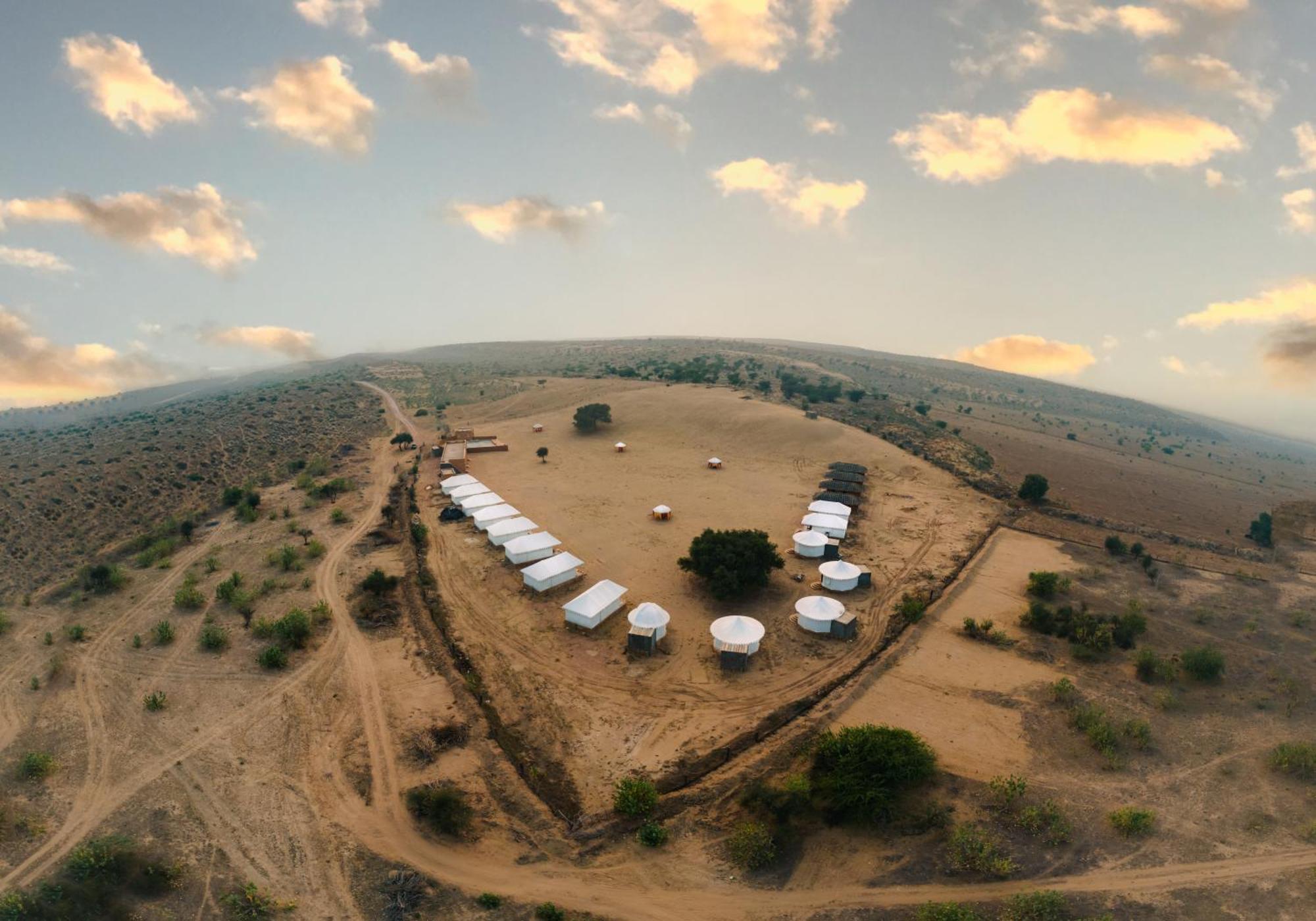 ホテル Sonal Desert Camp ジャイサルメール エクステリア 写真